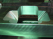 �΂ߐ؍�ȂǗl�X�ȉ��H�ɑΉ�